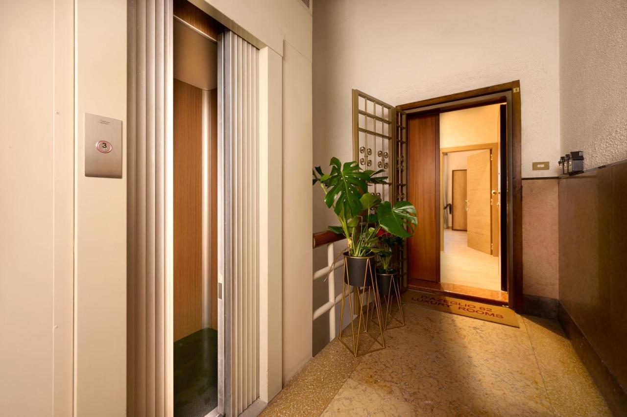 D'Azeglio 62 Luxury Rooms 볼로냐 외부 사진