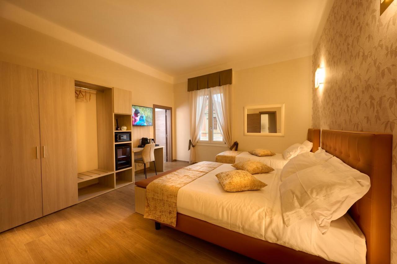 D'Azeglio 62 Luxury Rooms 볼로냐 외부 사진
