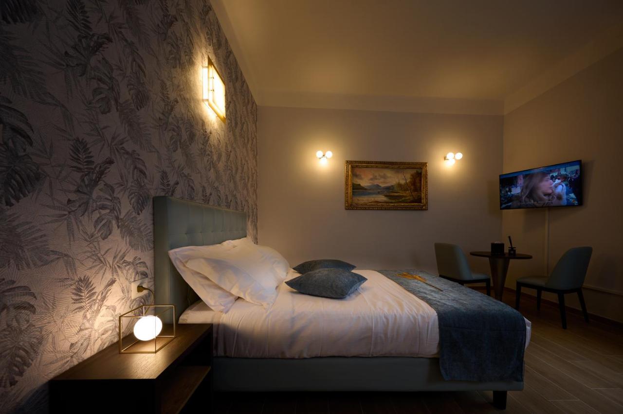 D'Azeglio 62 Luxury Rooms 볼로냐 외부 사진