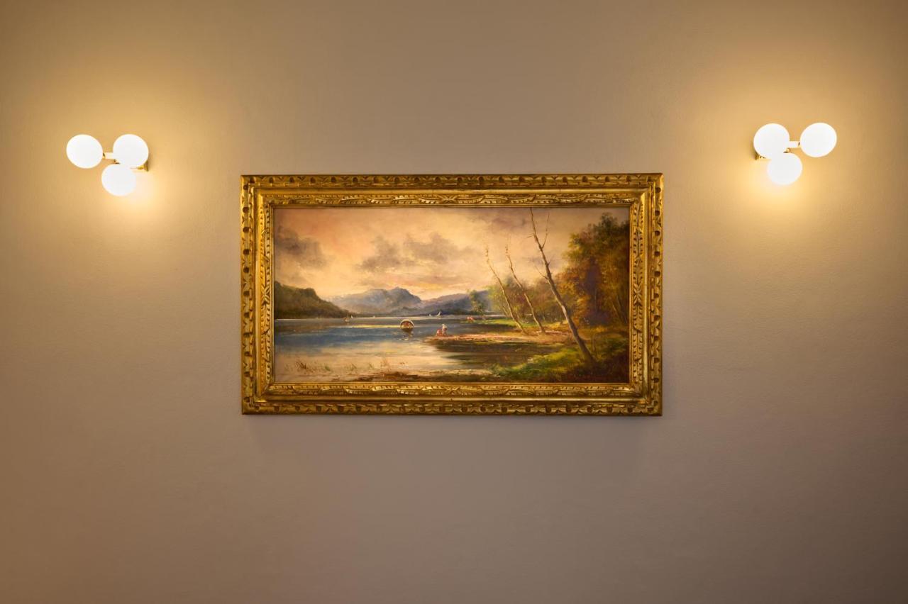 D'Azeglio 62 Luxury Rooms 볼로냐 외부 사진